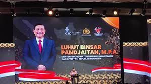 Menko Kemaritiman dan Investasi Luhut Binsar Pandjaitan dok detiknews. Biarkan UMKM Terus Bergeliat, Luhut Minta Masyarakat Rajin Belanja Produk Dalam Negeri