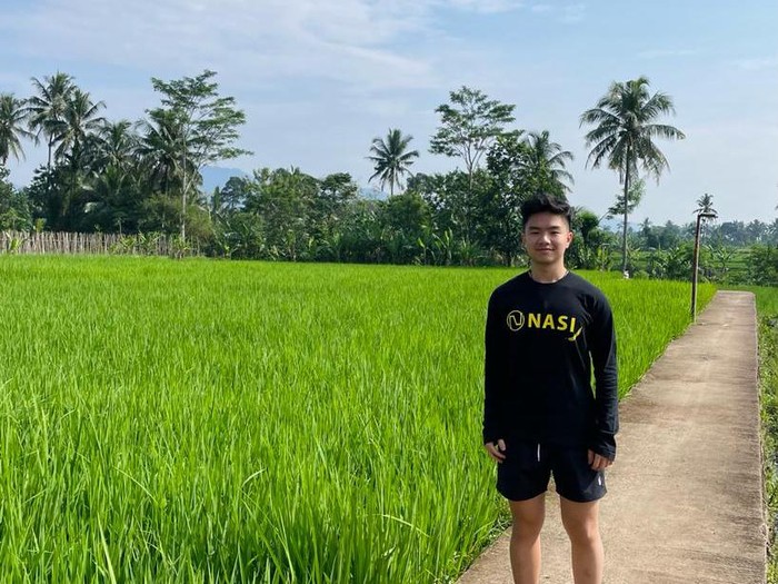 Collin Junus, siswa kelas 12 di JIS, menerima medali emas di International Blockchain Olympiad (IBCOL 2022). dok Pribadi. detiknews. Collin Junus Keren! Raih Medali Emas di International Blockchain Olympiad 2022