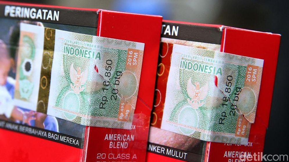 Berdalih Kendalikan Bahaya Rokok, Pemerintah Naikkan Cukai 10 Persen