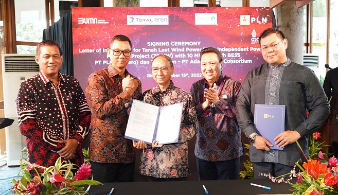Adaro Energi (ADRO) Menangkan Tender Bangun PLTB Tanah Laut