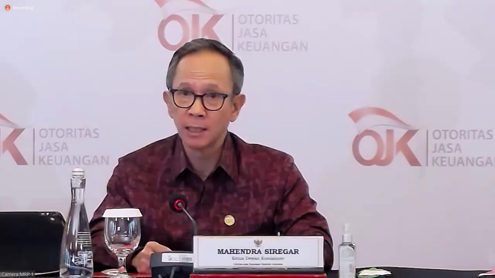 OJK Kaji Awasi Industri Jasa Keuangan Dengan Sistem Manajemen Anti Suap