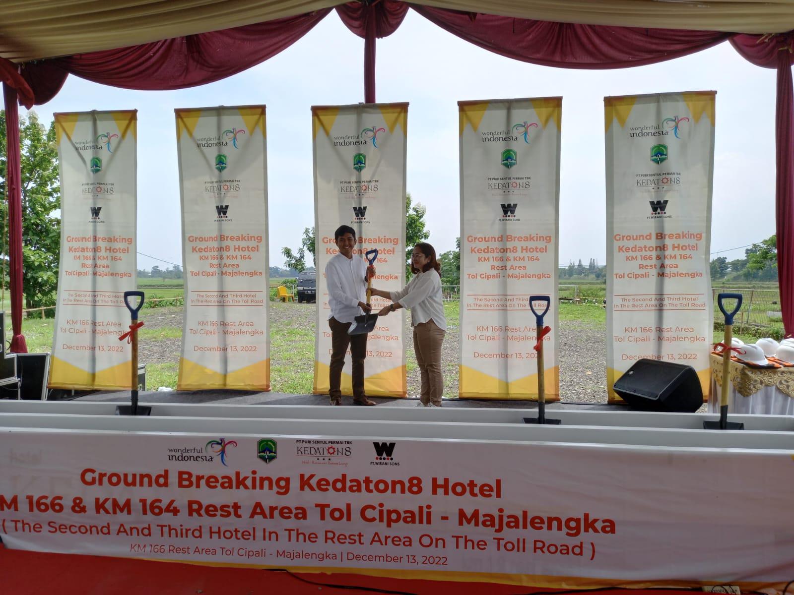 PT Puri Sentul Permai, Tbk – KDTN telah melaksanakan groundbreaking pembangunan Kedaton 8 Xpress Hotel & Lounge dengan lokasi Rest Area Tol Cikopo - Palimanan Km. 166 dan KM 164. Foto/Istimewa Realisasikan Dana IPO, KDTN Groundbreaking Hotel di Rest Area Tol Cipali Km 166 & Km 164