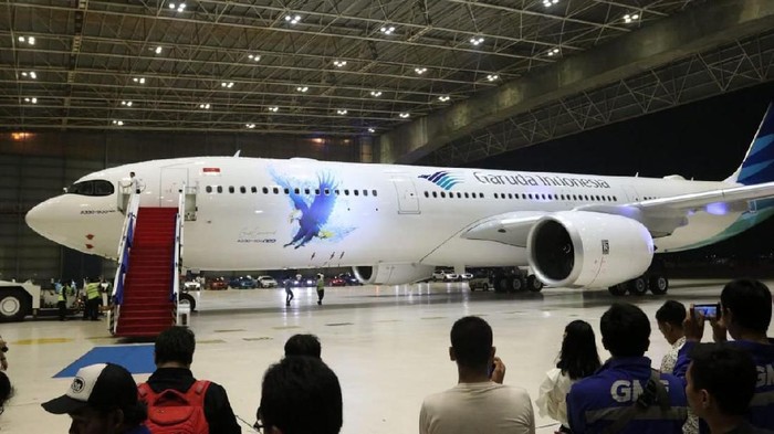 Abaikan Right Issue Garuda Indonesia (GIAA), Saham Chairul Tanjung Tersisa 28,15 Persen