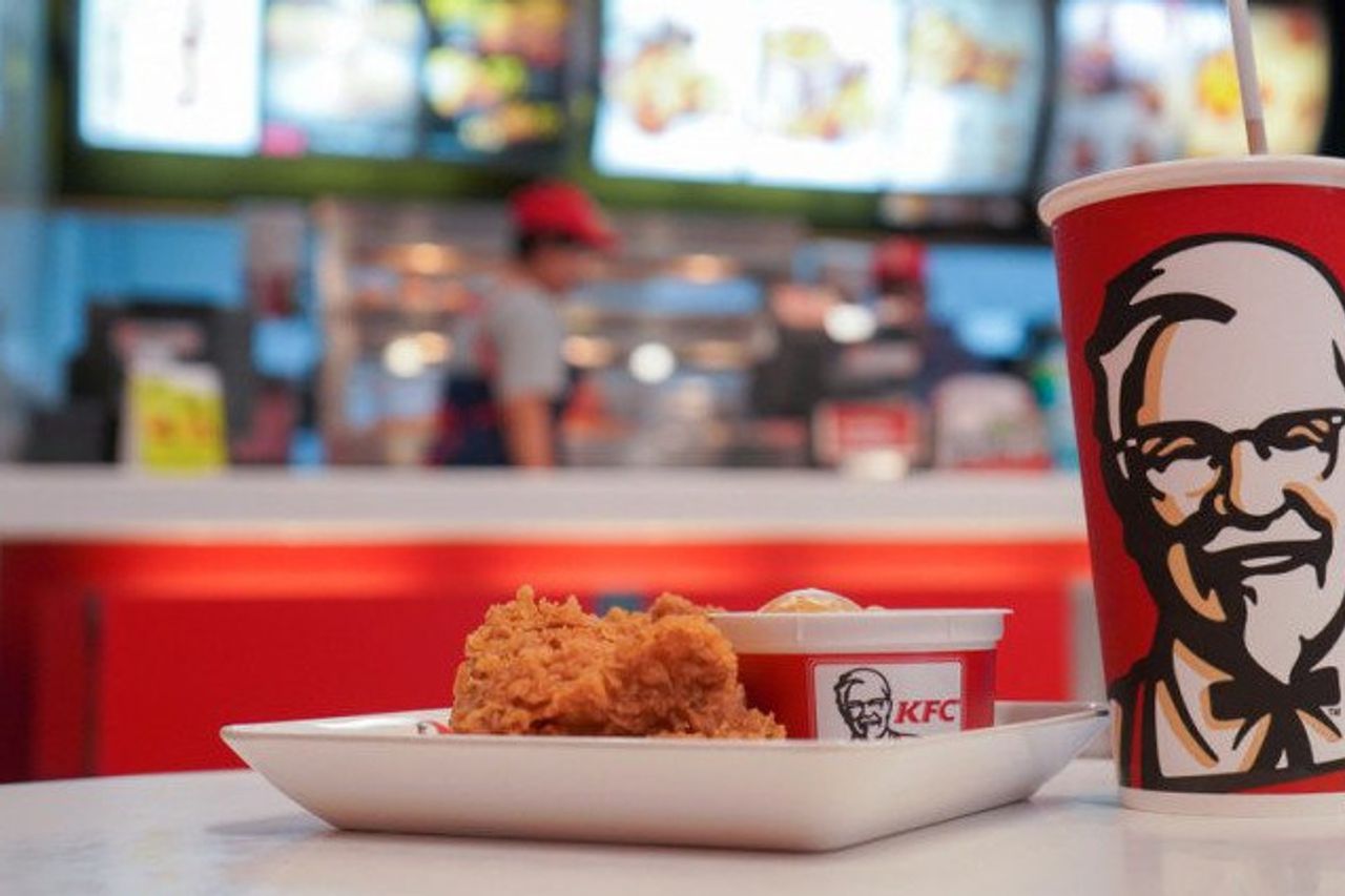 Susut 91 Persen, Rugi Fast Food (FAST) per September 2022 Jadi Rp17,16 Miliar