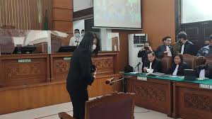 Putri Candrawathi di persidangan. dok. Detiknews. Jadi Terdakwa Kasus Pembunuhan Berencana Brigadir J, Putri Candrawathi tidak Tahu Salahnya