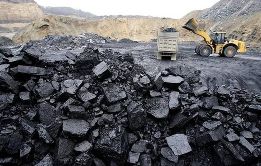 Perkuat Sinergi Bisnis, Entitas Adaro Energy (ADRO) Kurangi Modal Rp43,3 Miliar