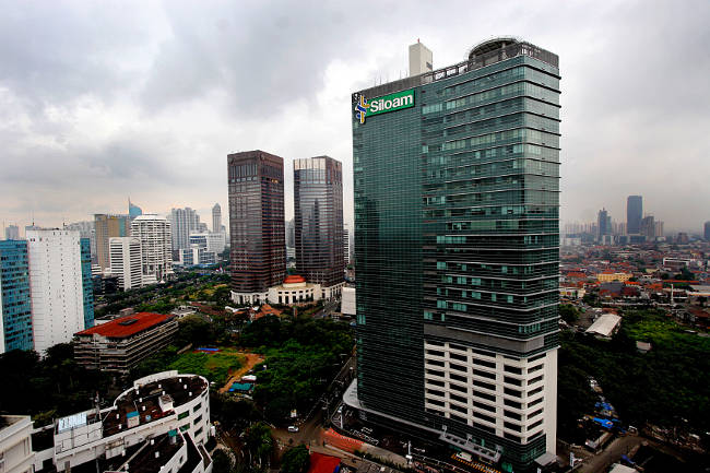 Eksekusi MESOP, Mona Jonathan Serok 1,92 Juta Saham Siloam (SILO) Rp1.295 per Lembar