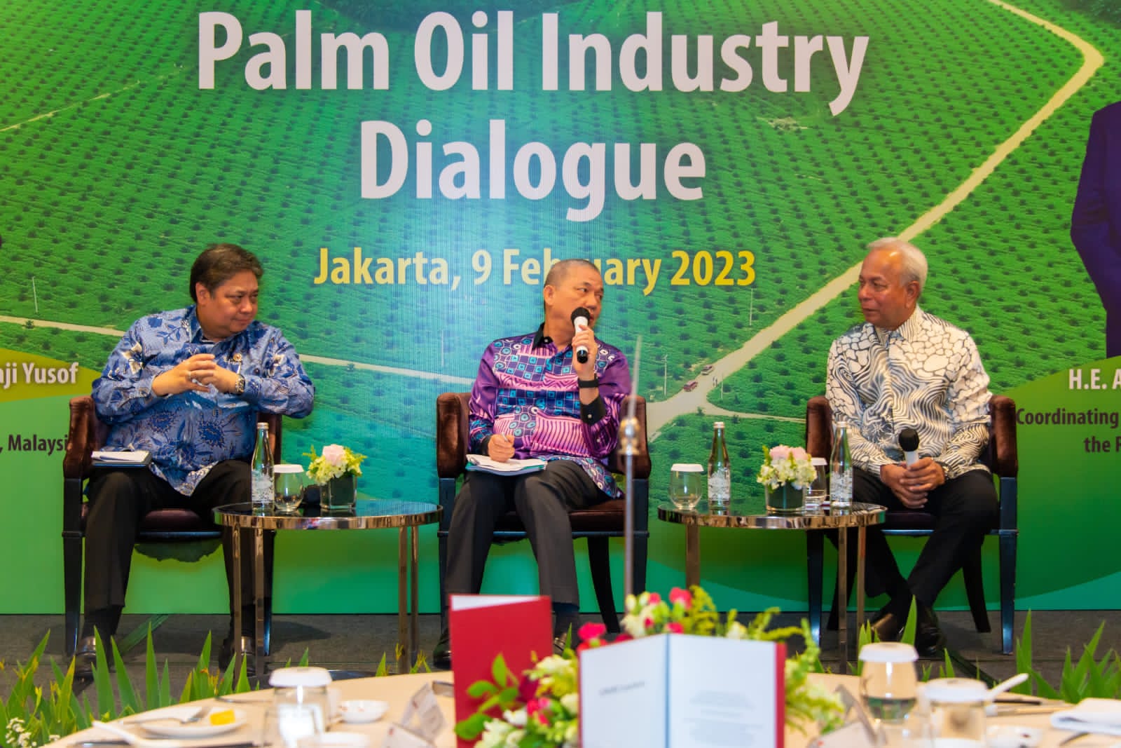 Indonesia-Malaysia Sepakat Lindungi Sektor Kelapa Sawit dari Diskriminasi