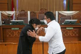 Ferdy Sambo dan Putri Candrawathi Hadapi Sidang Vonis Hari Ini