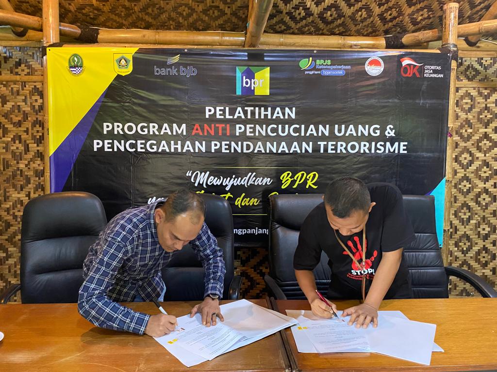 Kerja Sama, PD BPR Resmi Jadi Mitra BPJAMSOSTEK PluitĀ