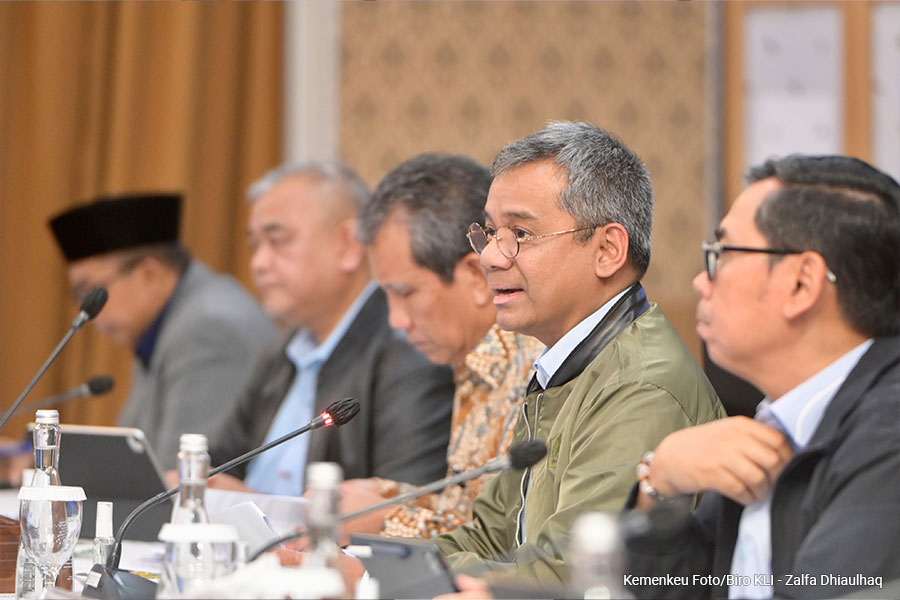 Diperiksa Kemenkeu dan KPK, Rafael Alun Mengaku Kendaraan Mewah Bukan Miliknya