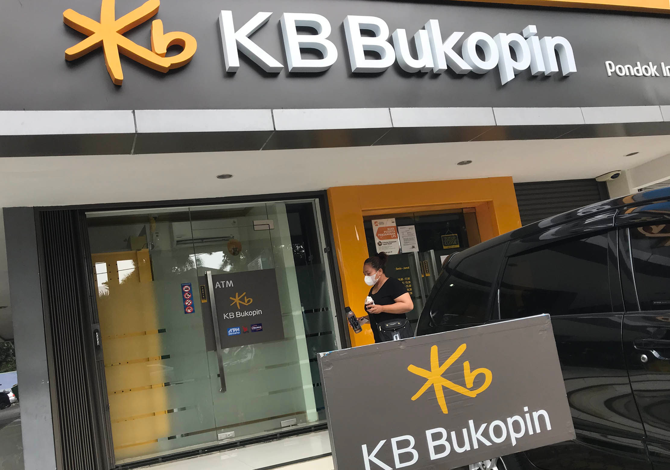 Urus Right Issue 120 Miliar Lembar, Bank KB Bukopin (BBKP) Gandeng KB Valbury Sekuritas