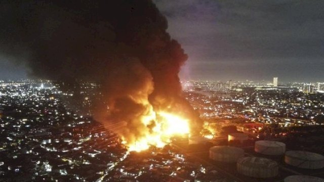 Pertamina Siap Tanggung Biaya Pengobatan Korban Kebakaran Depo Plumpang