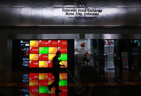 Jalani Pekan Kelabu, IHSG Tergerus 0,71 Persen Jadi 6.765