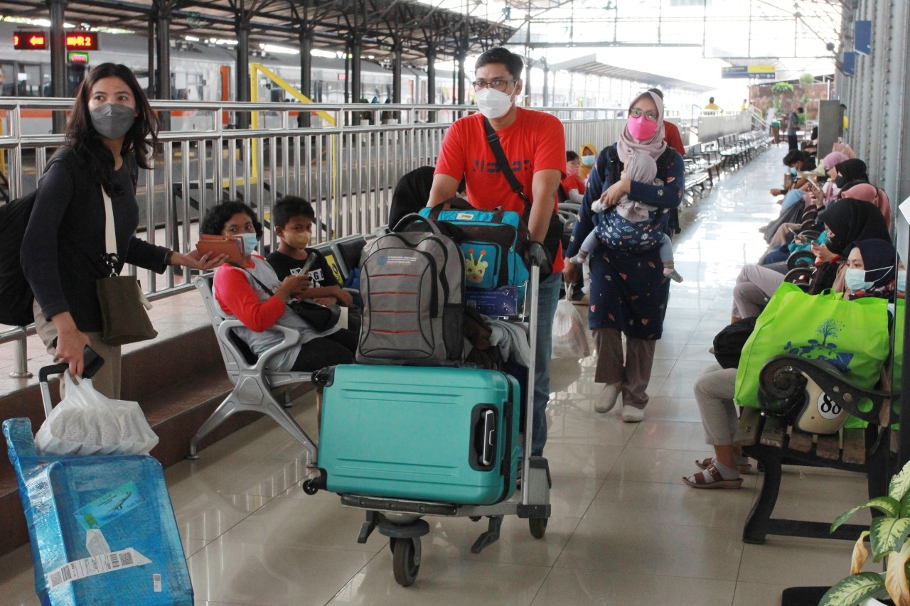 KAI Operasikan KA Tambahan di Masa Angkutan Lebaran 2023