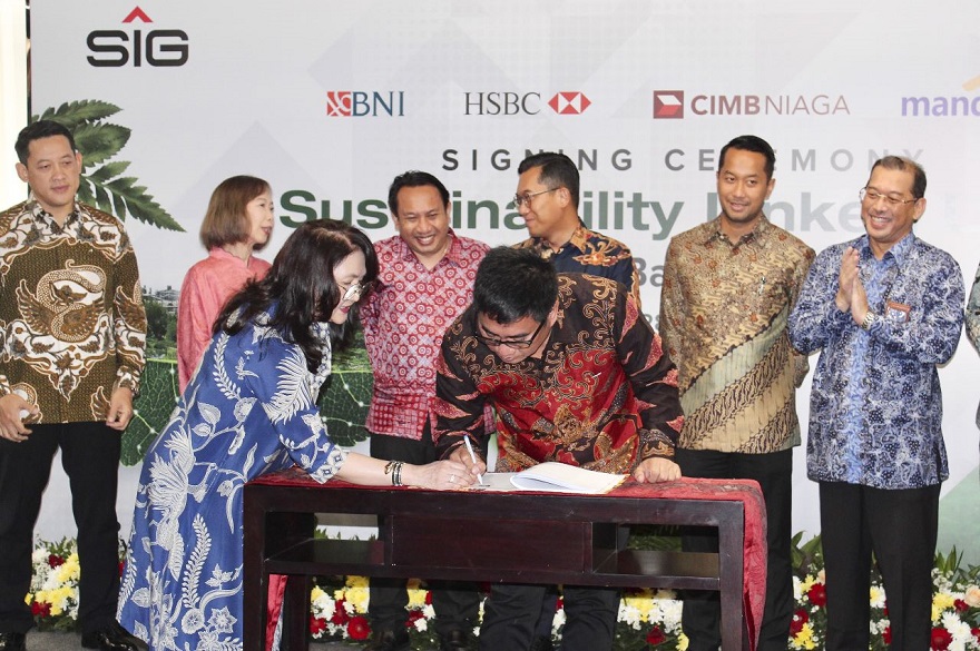Semen Baturaja (SMBR) Kantongi Kredit Sindikasi dari 4 Bank Rp901 M