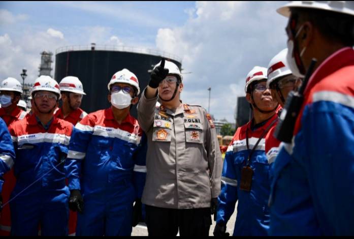 Kilang Pertamina Dumai Terbakar, Diduga Karena Kebocoran Pipa Hidrogen
