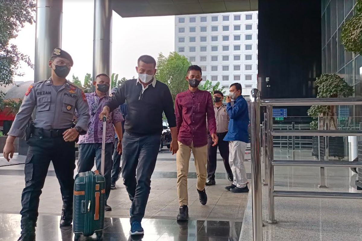 OTT Bupati Meranti Muhammad Adil, KPK Sita Miliaran Rupiah