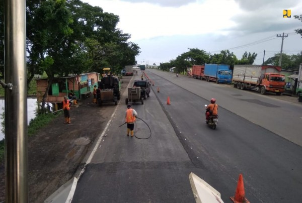 Perlancar Konektivitas, Bina Marga Mantapkan Jalan Nasional Pantura