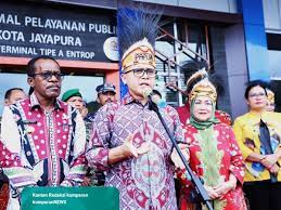 Perkuat Layanan Publik, Menteri PANRB Resmikan MPP Pertama di Papua