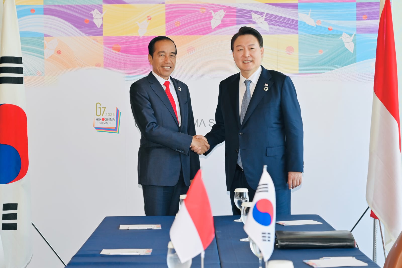 Bertemu Presiden Korsel, Jokowi Tagih Komitmen Investasi Lotte dan CJ