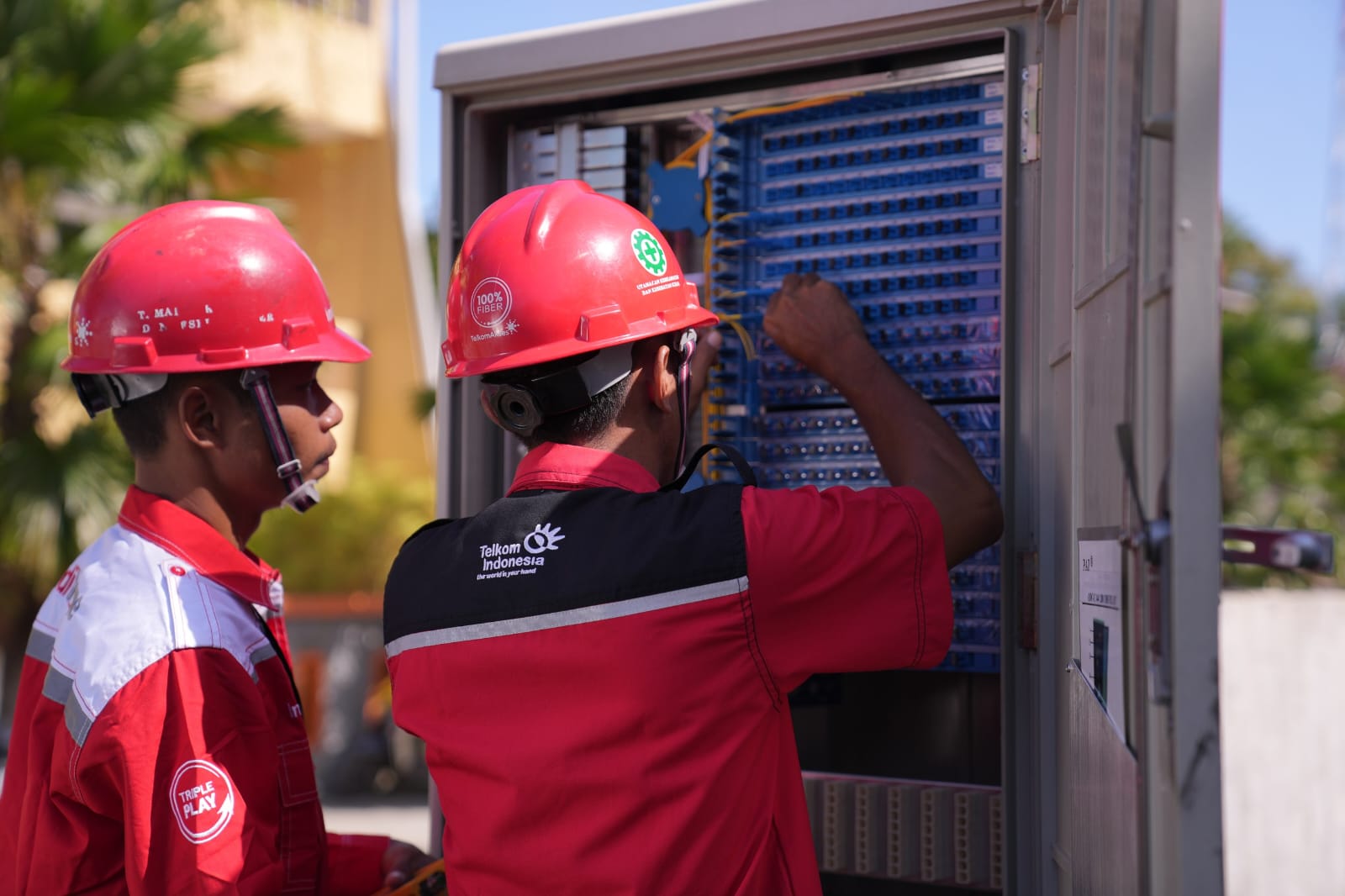 PT Telkom Indonesia (Persero) Tbk (TLKM), atau Telkom berperan dalam penyediaan infrastruktur dan layanan telekomunikasi digital dalam KTT ASEAN 2023 di Labuan Bajo. dok. Telkomsel. ist.. Kualitas Akses Internet Andal Telkom Group Sukseskan KTT ASEAN 2023 di Labuan Bajo
