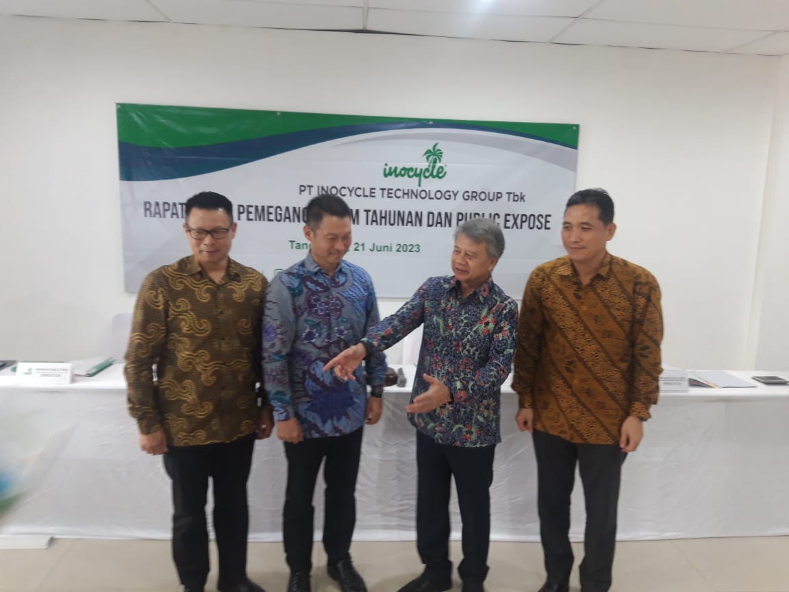 Dari kiri-kanan: 1. Direktur : WonHyuk Choi 2. Direktur Utama : JaeHyuk Choi 3. Komisaris Independen : Widhyawan Prawiraatmadja 4. Direktur : Kwang Shin Kim Makroekonomi Terus Membaik, Laba Bersih INOV Naik Sampai 146 Persen