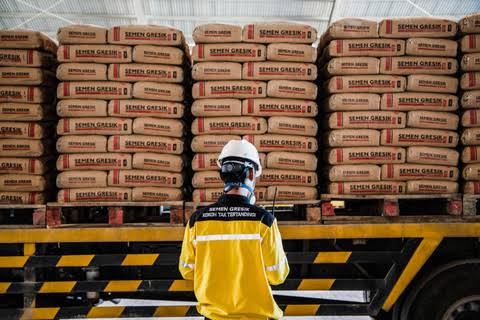 Industri Semen Alami Kelebihan Kapasitas, Kecuali di Bali, Maluku Hingga Papua