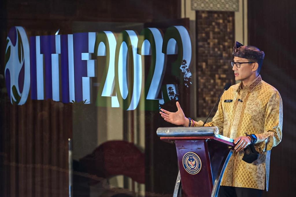 Pemerintah Targetkan Investasi Sektor Pariwisata Tembus USD8 Miliar hingga 2025