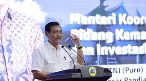 Menko Luhut Ancam Tutup Pabrik Penyebab Polusi Udara, Jangan Hanya Gertak Sambal