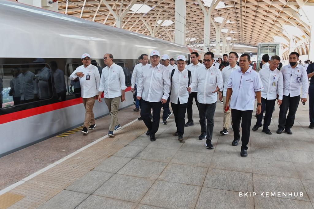 Kereta Cepat Terus Diuji Coba Hingga Dinyatakan Siap Beroperasi