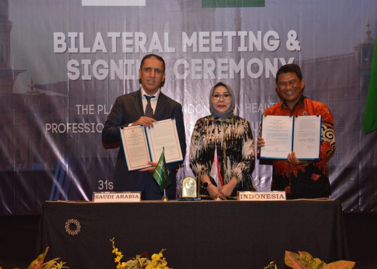 RI-Arab Saudi Teken Kerja Sama Penempatan Tenaga Kesehatan Indonesia