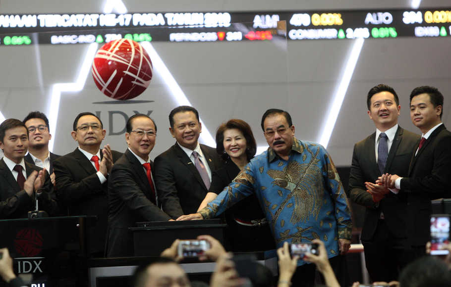Drop 180 Persen, Golden Flower (POLU) Medio 2023 Berbalik Tekor Rp7,11 Miliar