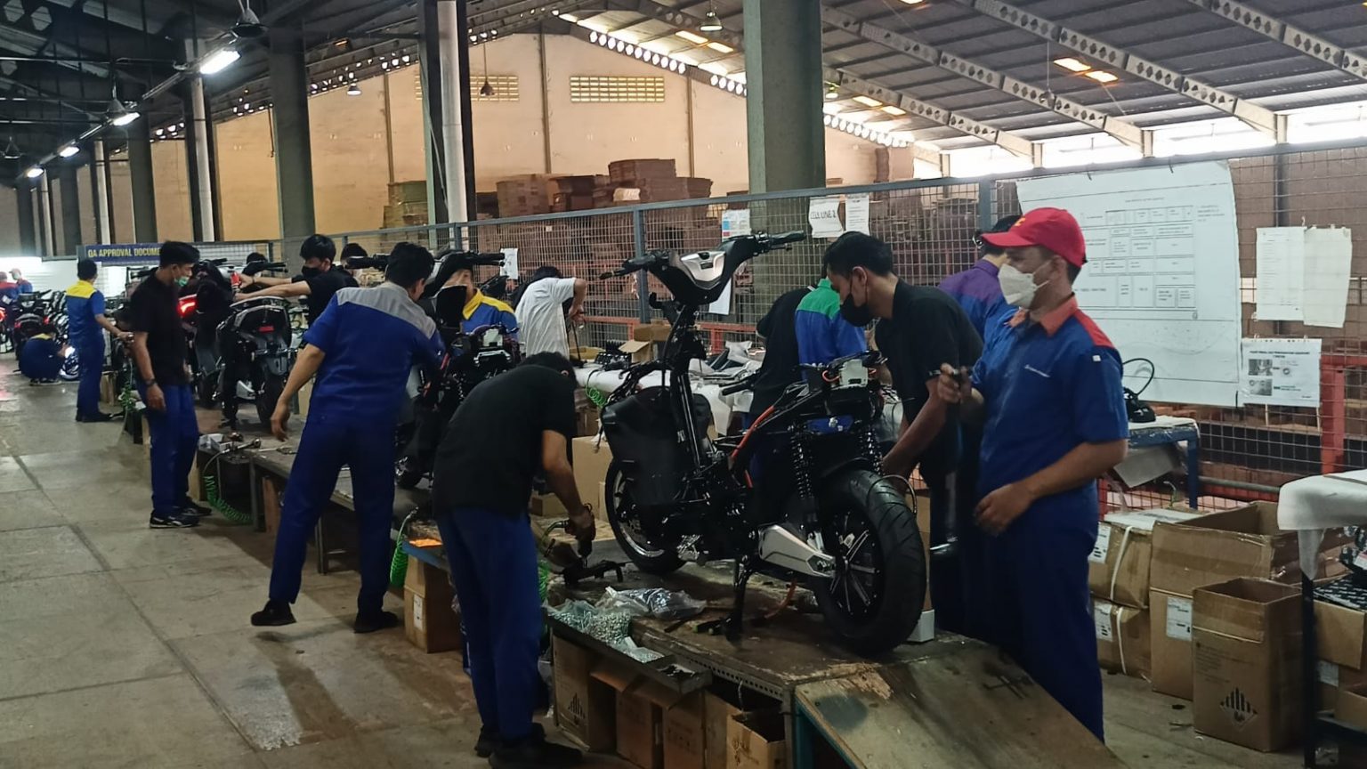 Dukung Pemerintah, United Bike Genjot Produksi Motor Listrik