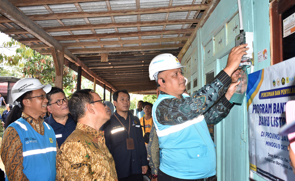 15.000 Rumah di Jawa Tengah Nikmati Bantuan Pasang Listrik Gratis