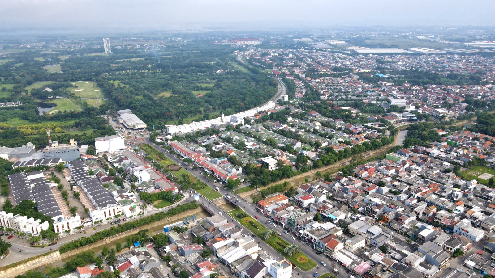 HUT ke-6, Jababeka Residence Hadirkan Produk Unggulan dan Bonus Puluhan Kendaraan EV