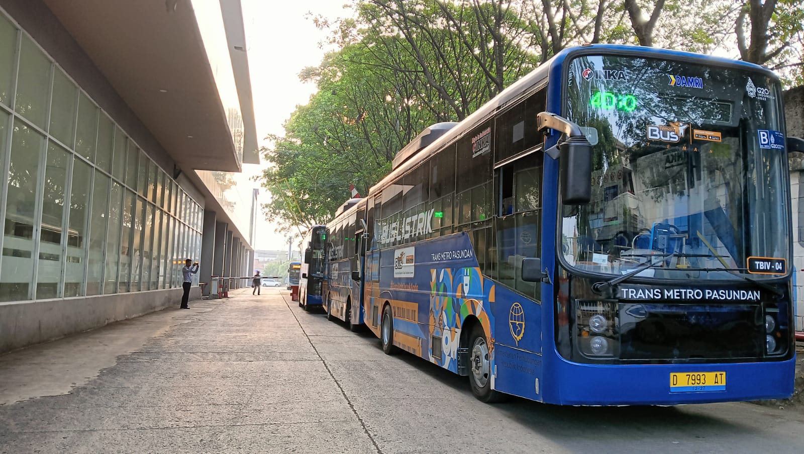 DAMRI Luncurkan Layanan Bus Listrik di Bandung
