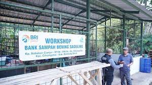 BRI Peduli Kolabs Yayasan Bening Saguling, Ajak Warga Tepi Sungai Citarum Kelola Sampah