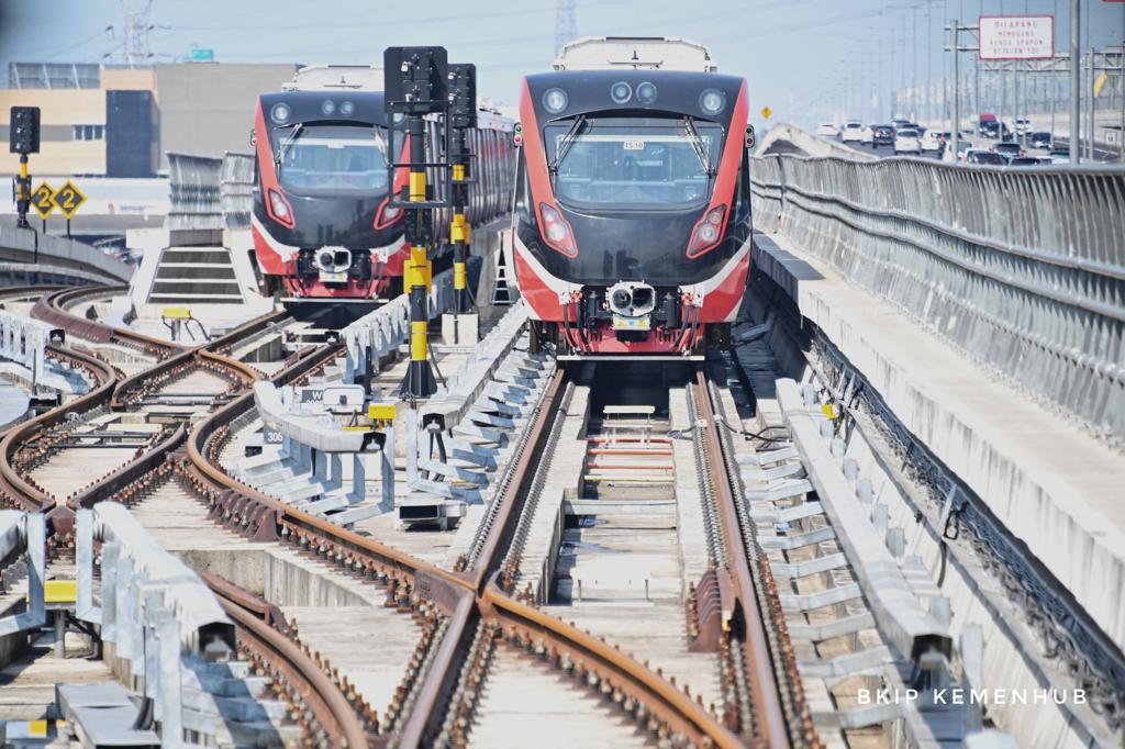 Sambut Libur Nataru, LRT Jabodebek Tambah Jumlah Perjalanan 25 Persen