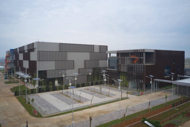 Data Center Telkom di Batam Dapat Pasokan Listrik 90.000 VA dari PLN