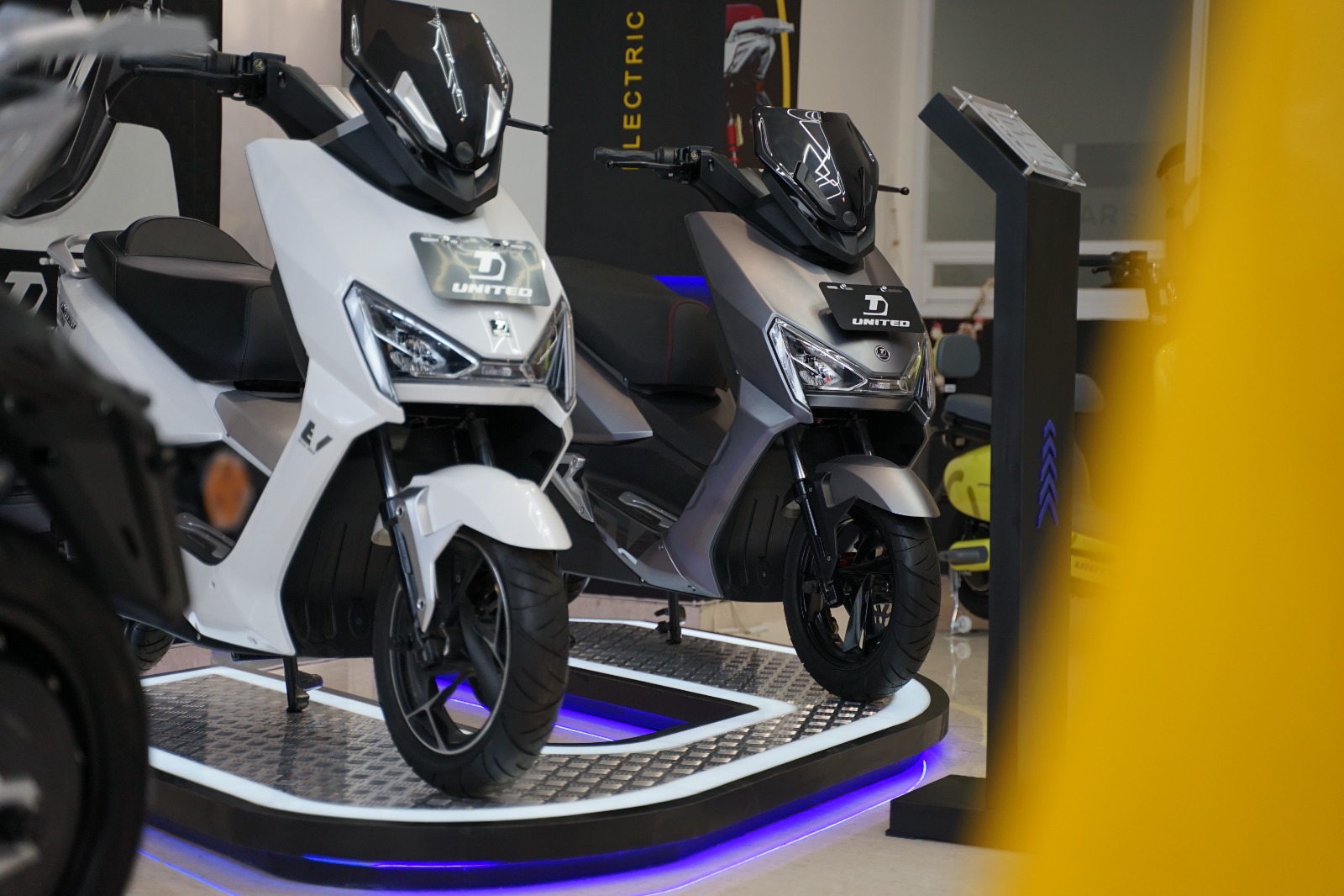 United E-Motor, motor listrik produksi PT Terang Dunia Internusa telah membukukan empat tipe motor listriknya yang dapat dibeli dengan bantuan subsidi pemerintah sebesar Rp7 juta. dok. ist. Kuota Subsidi Motor Listrik Tahun 2024 Masih Banyak, United E-Motor Jadi Incaran