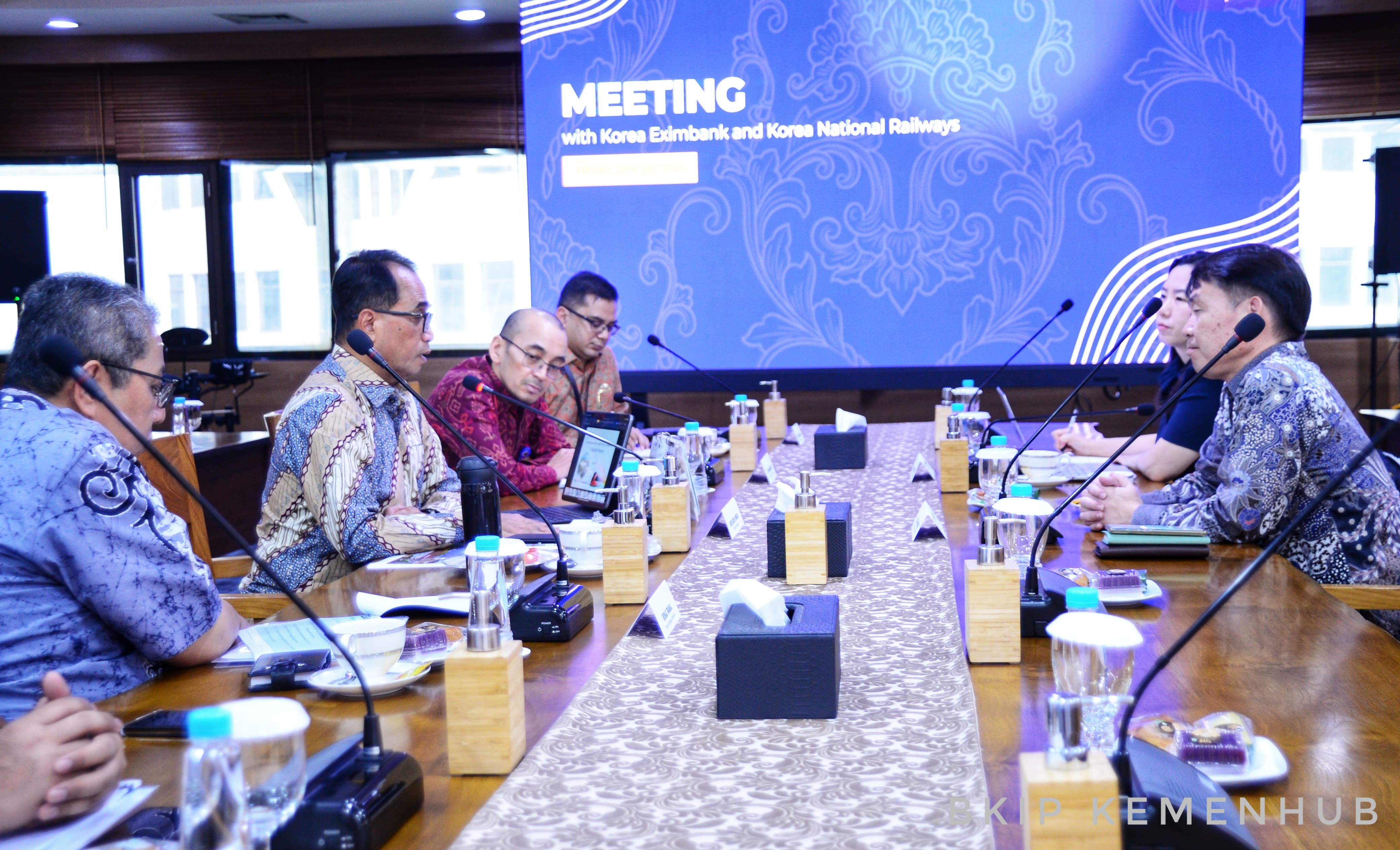 Ke China dan Korea, Menhub Bahas Kerjasama di Bidang Perkeretaapian dan Penerbangan