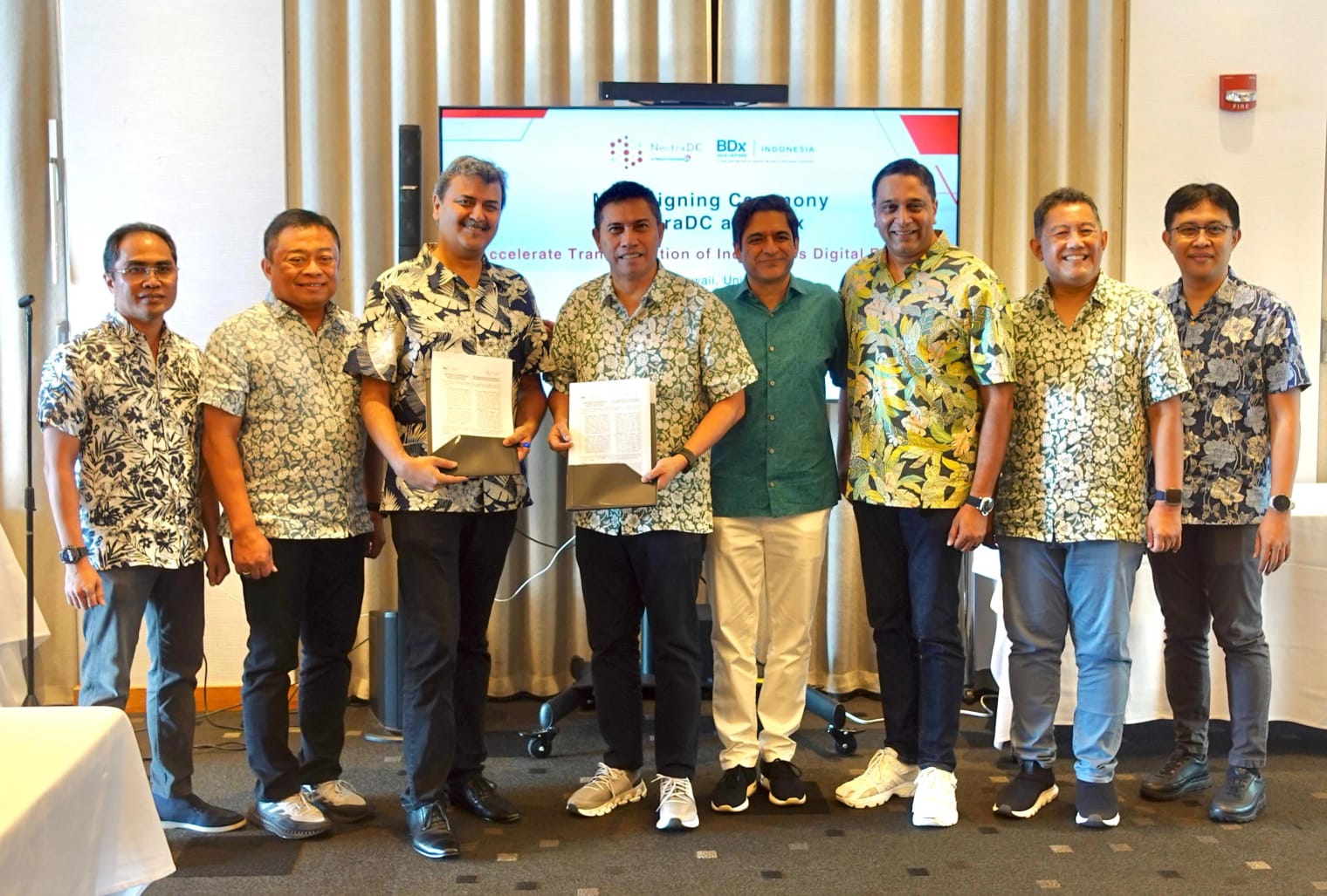 Kolaborasi  TLKM dan  ISAT Perkuat Infrastruktur Digital Via Ekosistem Internet Exchange