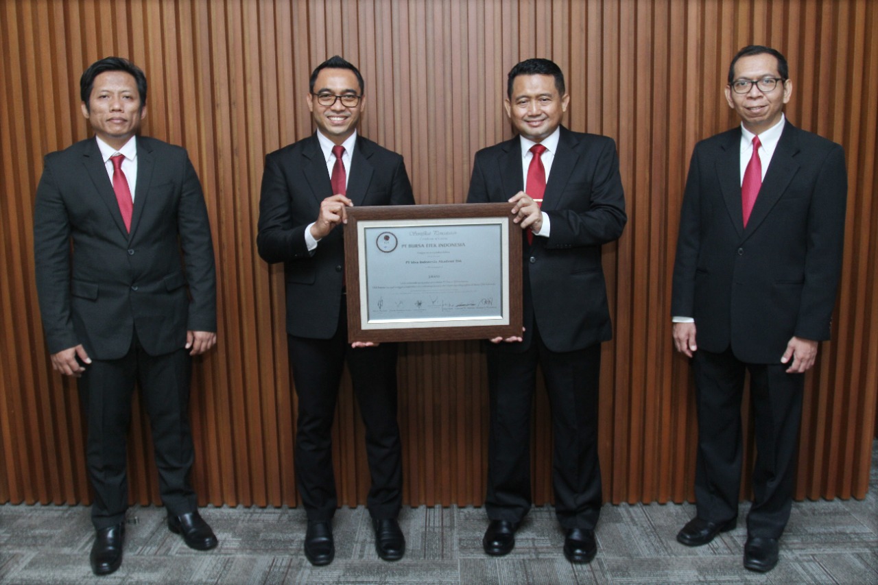 Susul Pengendali, Investor Ini Jual 22,5 Juta Saham IDEA Rp48 per Lembar