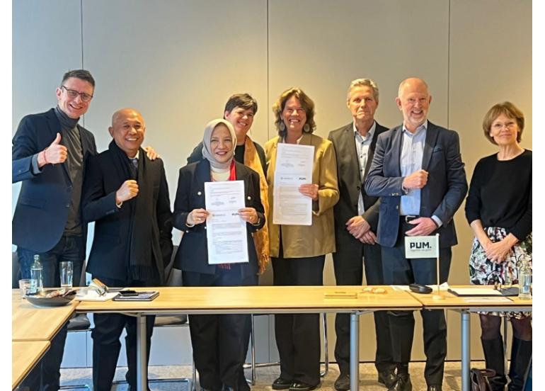 Perkuat Ekosistem Wirausaha Menkop UKM Gandeng PUM Netherlands Senior Experts