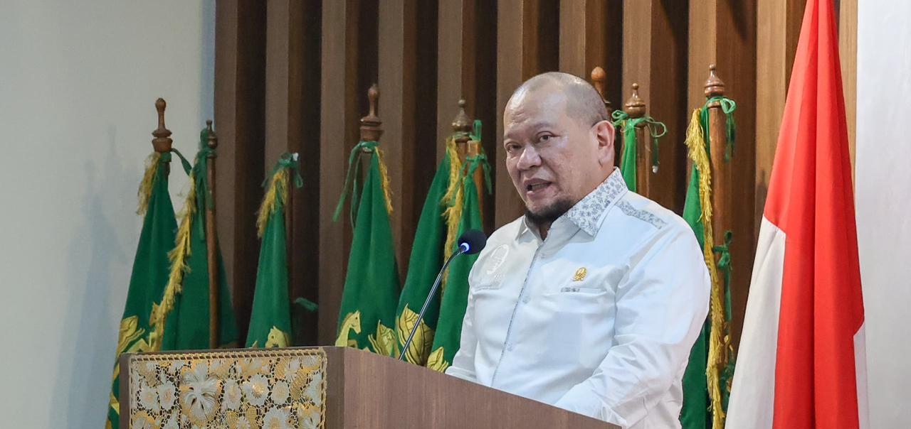 Ketua DPD RI, AA LaNyalla Mahmud Mattalitti. dok. BIRO PERS, MEDIA, DAN INFORMASI LANYALLA www.lanyallacenter.id. Ketua DPD RI: Mubaligh Wajib Sampaikan ke Umat, Cinta Tanah Air Bagian dari Iman
