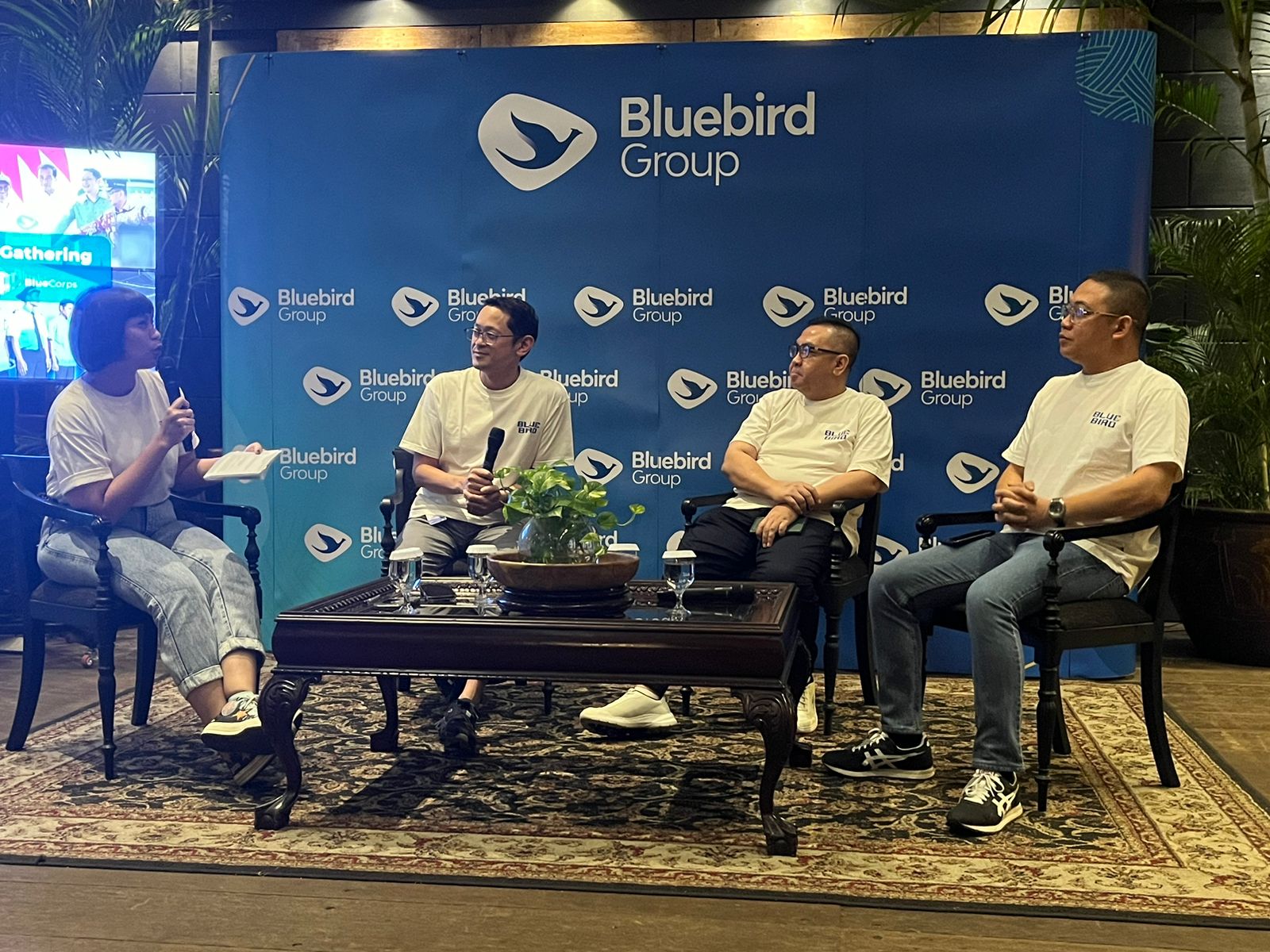 Tambah Koleksi, Pengendali Blue Bird Serok 3,5 Juta Saham BIRD Rp1.715 per EksemplarĀ