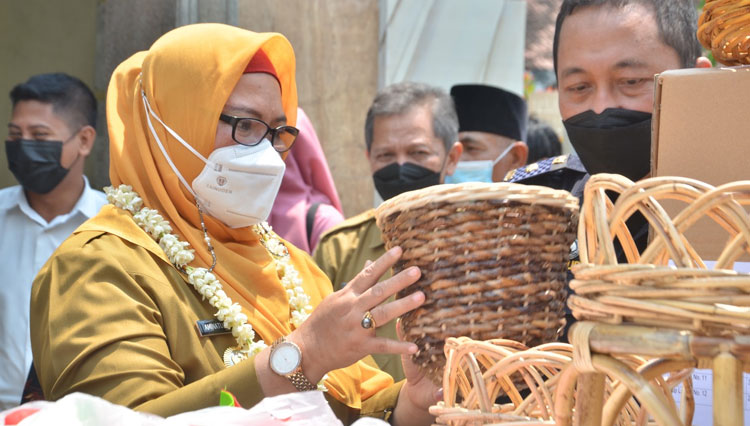 Home Decor dan Kerupuk Jatim Tembus Pasar Ekspor, Ini Tindakan LPEI