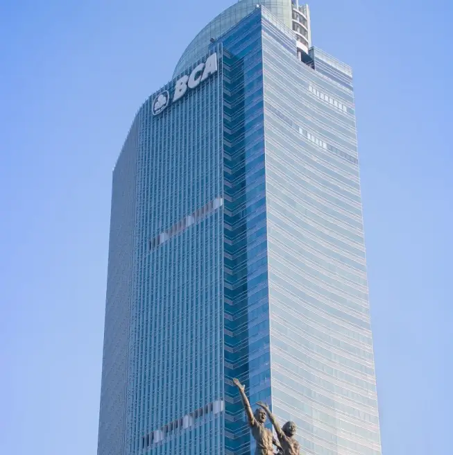 Gedung Pusat Bank BCA di Jakarta. (Foto:dok) Geber RUPS Bulan Depan, Bank BCA (BBCA) Siapkan Dividen Jumbo
