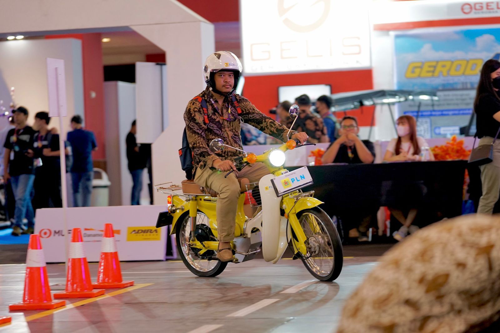 Siapkan Standardisasi Baterai Motor Listrik, Kemenperin Kerja Sama Pengusaha dan PLN